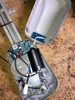 Pohon garážových vrat FCB 200.3 - 5