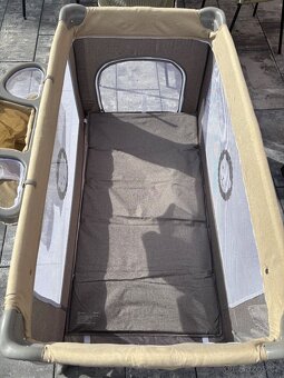 Cestovní postýlka - 5