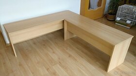 Jídelní kout - 2 lavice + konferenční stůl - 5