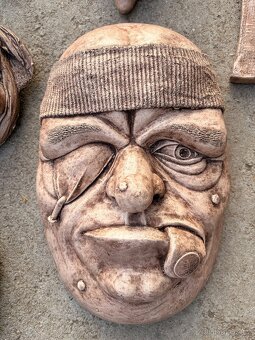 Nástěnné masky - 5