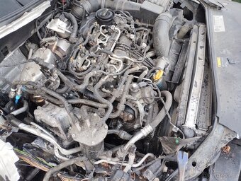 Prodám díly z VW Passat B7 2.0 TDI 103kw - 5