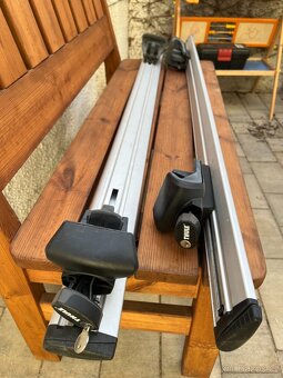 příčníky Thule Wingbar 127 cm + patky Thule 757 - 5