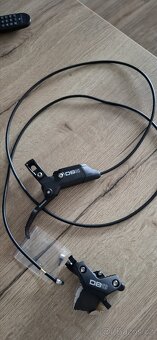 Hydraulicke brzdy sram db8 - 5