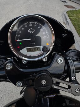 Harley Davidson Street rod 750 - 5