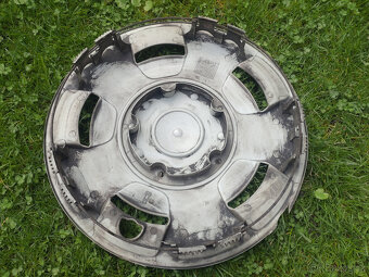 2 kusy krytů kol 15" Ford Transit - 5