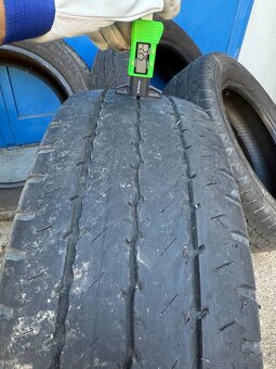 4x letni zátěžové Dunlop econodrive 215/60R17C 109/107T - 5