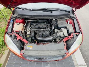 Prodej Ford Focus 1,6 74 kW benzinový motor - 5