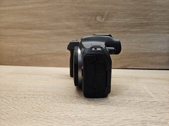 Canon Eos R7 - 5