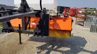 Zametací zařízení 2,4 m , zametač - 5