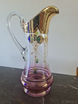 starožitný, bohatě dekorovaný džbán - 5