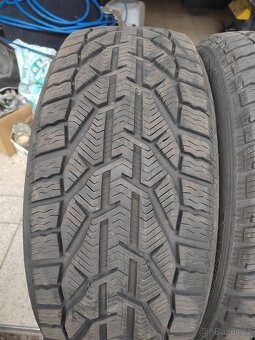 Prodám zánovní zimní pneu 225/45/18 Riken Snow 95V - 5