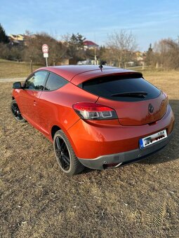 Renault Megane Coupe - 5