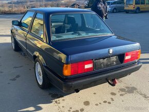 BMW 318i Coupe; E30; r.v. 1990, originální stav - 5