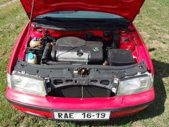 Škoda Octavia I LB, 1.6/55 kW GLX - 5