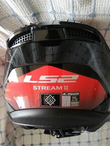 Nova helma LS2 - 5