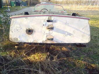 Oldtimer motorový člun DDR Wellenbinder r. v. cca 1965 - 5
