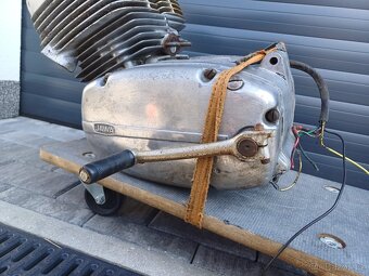 Motor pěkný ČZ 250 Smolík - 5