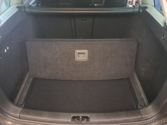 VW Golf 6 Combi 2.0tdi 103kw CFHC ND - 5