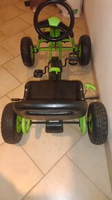 Prodám šlapací čtyřkolku Go-Kart - zelená - 5
