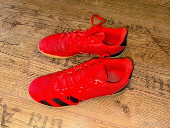 Sálové kopačky Adidas, velikost 38 - 5