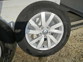 Alu Vw 5/112 R16 + 215/60 r16 letní Nexen - 5