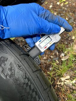 Celoroční kola BMW X1 E84 5x120, 225/50 R17, IS34 - 5