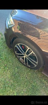 Volkswagen Golf GTD 7 - 5