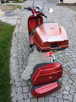 Aprilia Scarebeo - 5