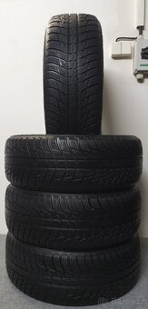 4x -- 235/55 R18 Zimní pneu Nokian WR SUV 3 -- - 5