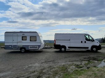 Nezávislý karavan Dethleffs 390 New Line, 4 postele - 5