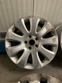 4x Originální disk škoda superb 2 R17 - 5