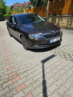 Škoda Superb 125 kw DSG R.V.2013 - 5
