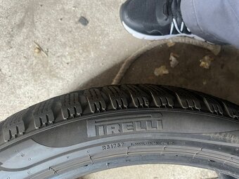 Pirelli 275/35 r22 a 315/30 r22 - 5