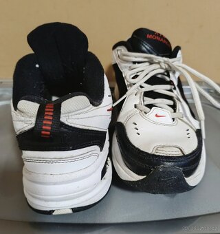 Sportovní obuv NIKE - AIR MONARCH IV TRAINING, velikost 41 - 5