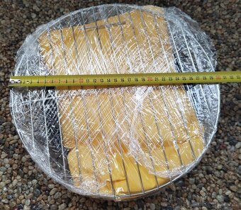 Přenosný gril ve tvaru fotbalového míče - 5