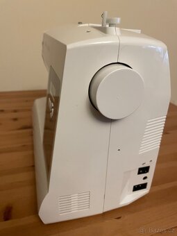 Šicí stroj SINGER Brilliance 6180 - 5