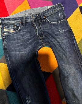 DIESEL YARIK B W30 L 32 PÁNSKÉ STYLOVÉ  JEANS-RIFLE - 5