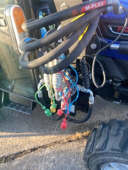 Traktor Farmtrac 26 4WD Compact, kabina, čel.nakladač - 5