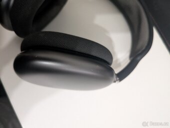 Apple AirPods Max (Vesmírně šedá / Space Gray) - 5