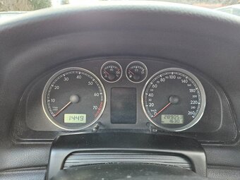 Prodam Passat B5,5 2,8 V6 4motion combi - 5