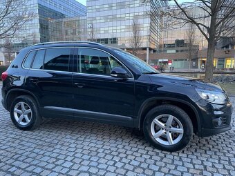 Volkswagen Tiguan 2.0TDI 4x4 MANUÁL LED TAŽNÉ Bi XENONY SENZ - 5