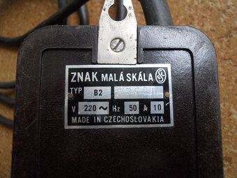 Zvětšovák a spínací hodiny - 5