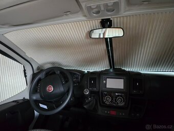 Laika Kosmo, 509 E ,POUZE 9000km - 5