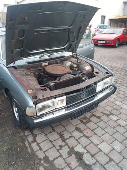 Prodám Peugeot 604 V6 2,7i - 5