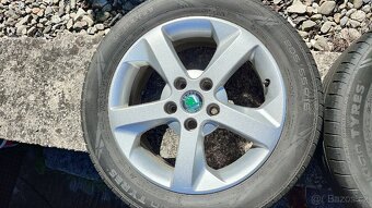 Alu kola originál Škoda R16 5x112 Letní pneu 205x55/R16 - 5