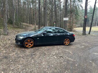 BMW E92 M3 320 D coupe - 5