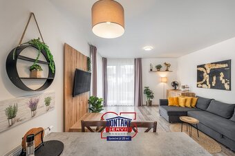 Prodej luxusního apartmánu 3+KK se saunou, terasou a zahrado - 5