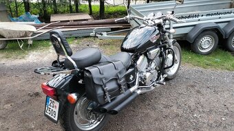 Honda Magna 750 - 5