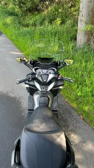 Honda Forza 300 - 5