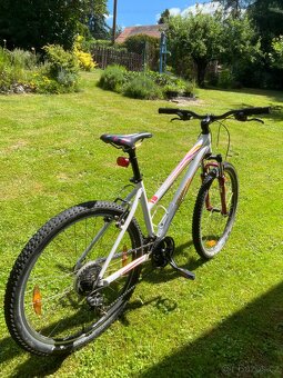 Specialized myka horské kolo - 5